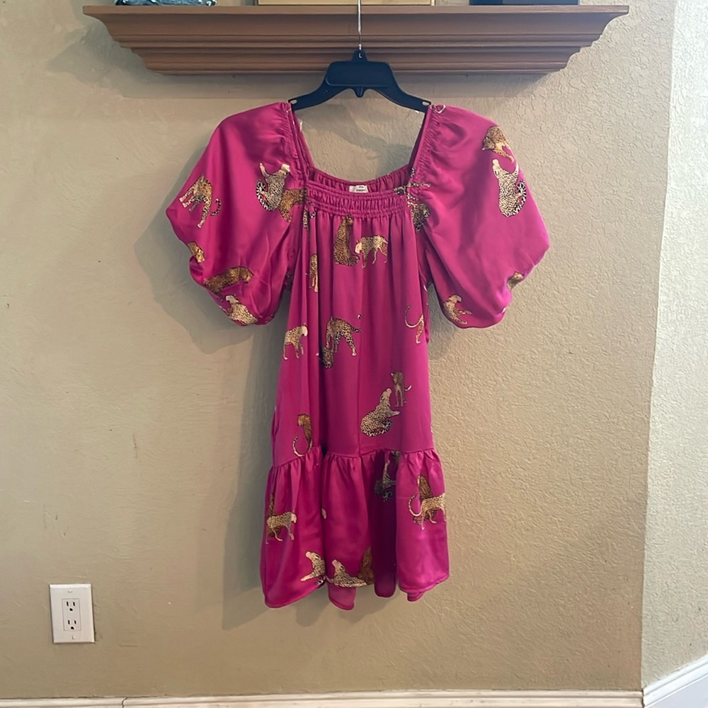 Hot pink cheetah super cute